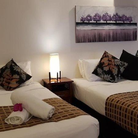 Motel Reef Palms Cairns Esterno foto