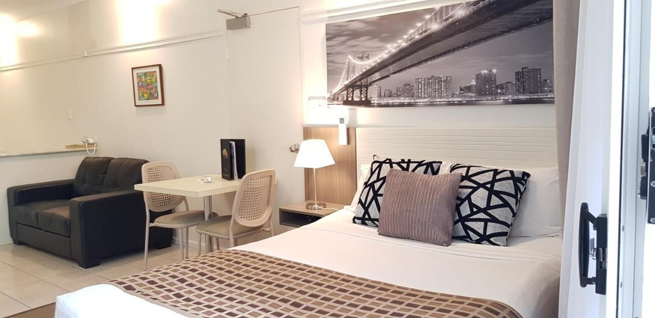 Motel Reef Palms Cairns Esterno foto